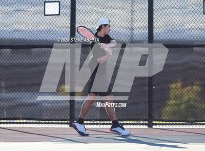 Thumbnail 1 in Fossil Ridge @ Regis Jesuit (CHSAA 5A Boys Dual Team Semifinals) photogallery.