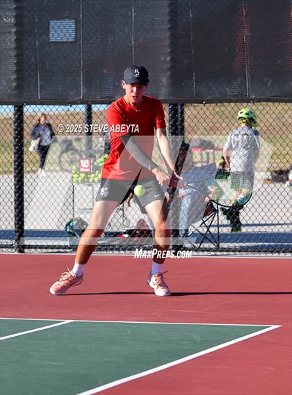Thumbnail 1 in Fossil Ridge @ Regis Jesuit (CHSAA 5A Boys Dual Team Semifinals) photogallery.