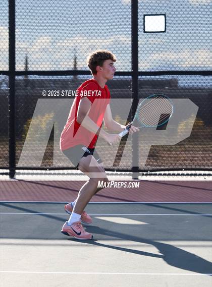 Thumbnail 2 in Fossil Ridge @ Regis Jesuit (CHSAA 5A Boys Dual Team Semifinals) photogallery.