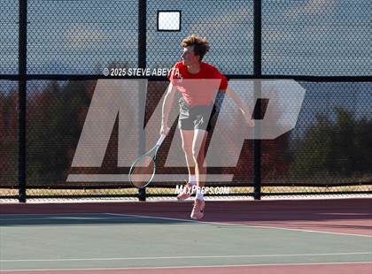 Thumbnail 2 in Fossil Ridge @ Regis Jesuit (CHSAA 5A Boys Dual Team Semifinals) photogallery.