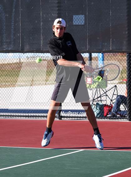 Thumbnail 1 in Fossil Ridge @ Regis Jesuit (CHSAA 5A Boys Dual Team Semifinals) photogallery.