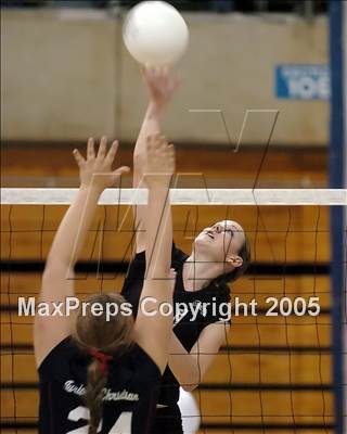 Thumbnail 3 in Turlock Christian vs. Woodland Christian (D5 Section Final) photogallery.