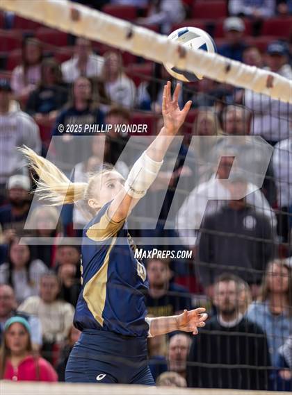 Thumbnail 3 in Elkhorn South vs Millard South (NSAA Class A Quarterfinal) photogallery.