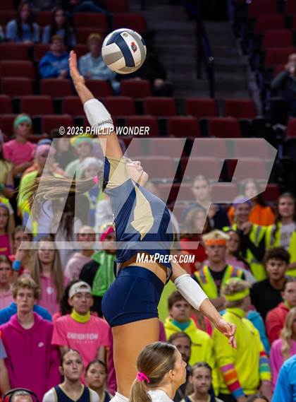 Thumbnail 1 in Elkhorn South vs Millard South (NSAA Class A Quarterfinal) photogallery.