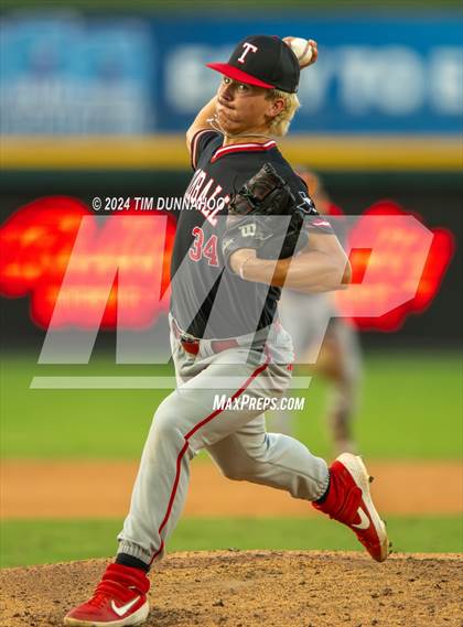 Thumbnail 2 in Tomball vs. Johnson (UIL 6A Baseball Semifinal) photogallery.