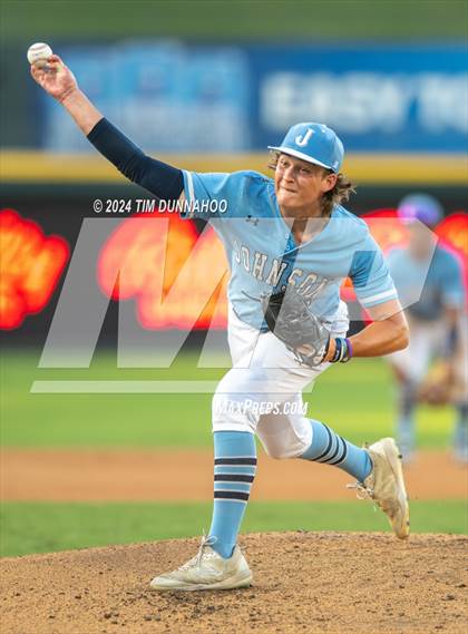 Thumbnail 2 in Tomball vs. Johnson (UIL 6A Baseball Semifinal) photogallery.