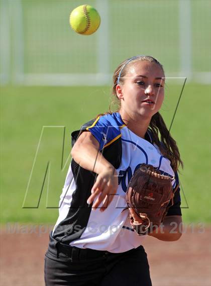 Thumbnail 1 in Monte Vista @ Foothill photogallery.