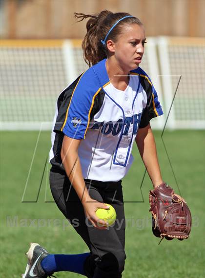 Thumbnail 1 in Monte Vista @ Foothill photogallery.