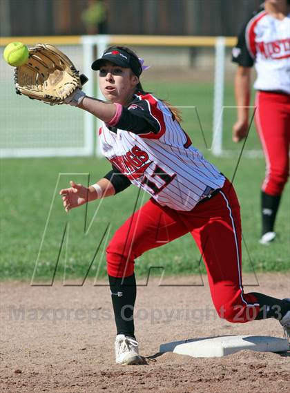 Thumbnail 1 in Monte Vista @ Foothill photogallery.