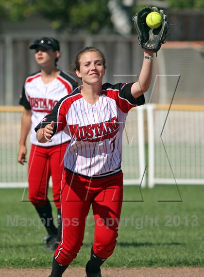 Thumbnail 2 in Monte Vista @ Foothill photogallery.