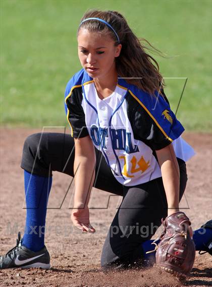 Thumbnail 3 in Monte Vista @ Foothill photogallery.
