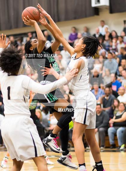 Thumbnail 2 in St. Mary's @ Archbishop Mitty (CIF NorCal Open Div. Semifinal) photogallery.