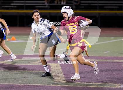 Thumbnail 3 in Buena @ Simi Valley photogallery.