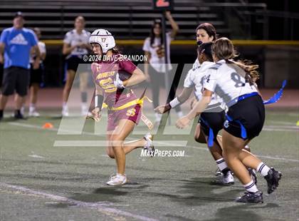 Thumbnail 1 in Buena @ Simi Valley photogallery.