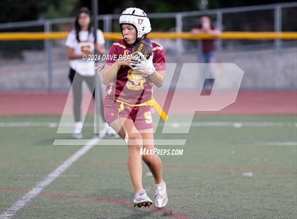 Thumbnail 2 in Buena @ Simi Valley photogallery.