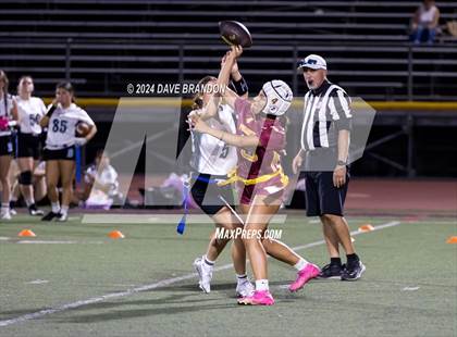 Thumbnail 2 in Buena @ Simi Valley photogallery.