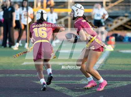 Thumbnail 2 in Buena @ Simi Valley photogallery.