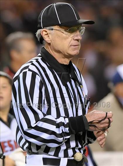 Thumbnail 3 in Tesoro vs Poly (CIF SS PAC-5 Championship) photogallery.