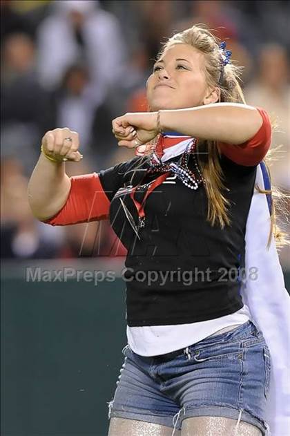 Thumbnail 1 in Tesoro vs Poly (CIF SS PAC-5 Championship) photogallery.