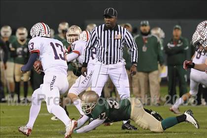 Thumbnail 2 in Tesoro vs Poly (CIF SS PAC-5 Championship) photogallery.