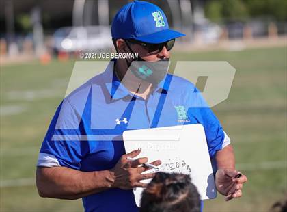 Thumbnail 3 in Highland @ East Bakersfield photogallery.