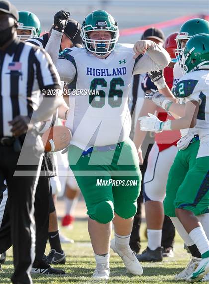 Thumbnail 1 in Highland @ East Bakersfield photogallery.