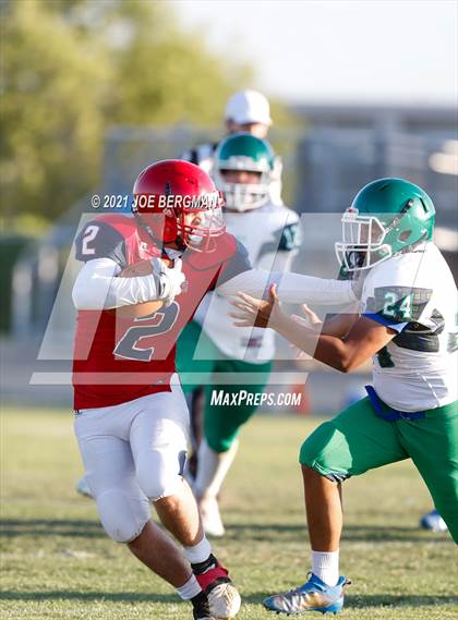 Thumbnail 1 in Highland @ East Bakersfield photogallery.