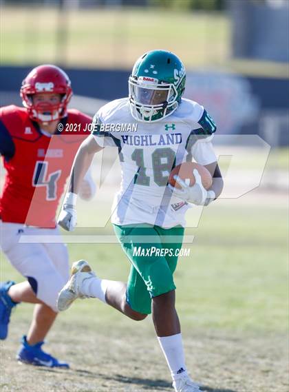 Thumbnail 1 in Highland @ East Bakersfield photogallery.