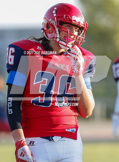 Thumbnail 1 in Highland @ East Bakersfield photogallery.