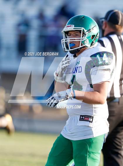 Thumbnail 3 in Highland @ East Bakersfield photogallery.