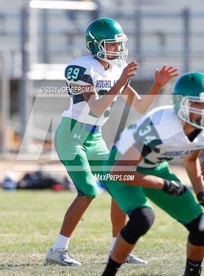 Thumbnail 1 in Highland @ East Bakersfield photogallery.