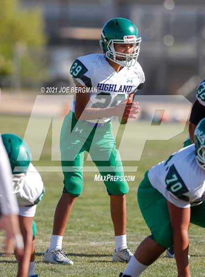 Thumbnail 2 in Highland @ East Bakersfield photogallery.
