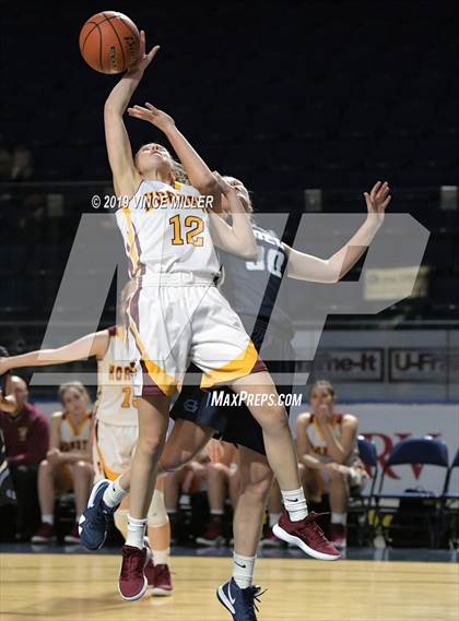 Thumbnail 1 in Gig Harbor vs. White River photogallery.