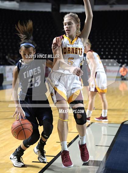 Thumbnail 1 in Gig Harbor vs. White River photogallery.