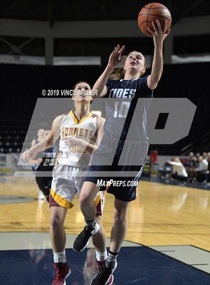 Thumbnail 1 in Gig Harbor vs. White River photogallery.