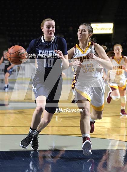 Thumbnail 2 in Gig Harbor vs. White River photogallery.