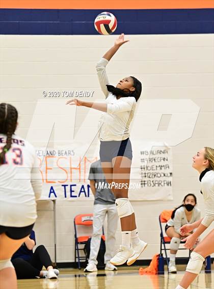 Thumbnail 2 in Cypress Springs @ Bridgeland (A Teams) photogallery.