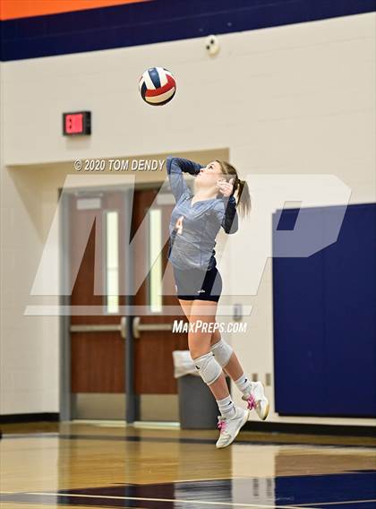 Thumbnail 2 in Cypress Springs @ Bridgeland (A Teams) photogallery.