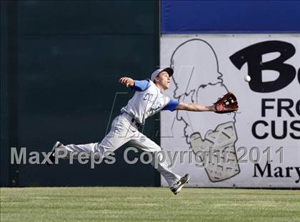 Thumbnail 2 in Gibault Catholic vs Columbia JV photogallery.