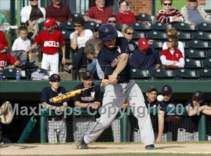 Thumbnail 3 in Gibault Catholic vs Columbia JV photogallery.