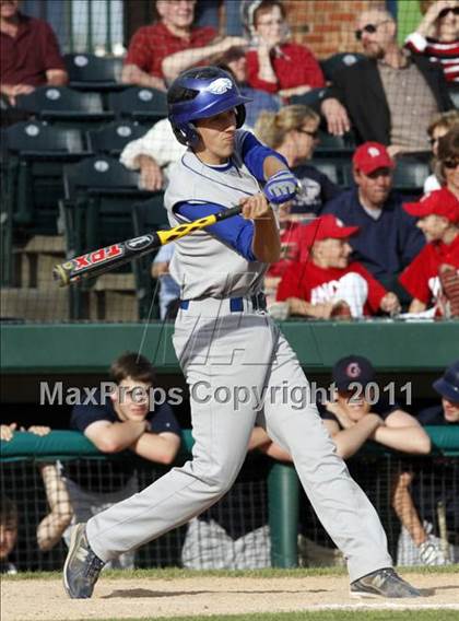 Thumbnail 2 in Gibault Catholic vs Columbia JV photogallery.