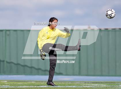 Thumbnail 2 in Terra Nova vs. Sacred Heart Cathedral Preparatory (CIF CCS D2 Final) photogallery.