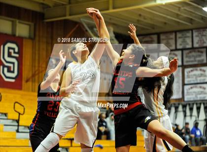 Thumbnail 2 in Clayton Valley Charter vs. Terra Nova (Lamorinda Classic) photogallery.