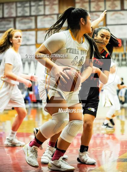 Thumbnail 1 in Clayton Valley Charter vs. Terra Nova (Lamorinda Classic) photogallery.