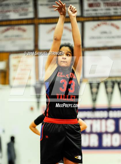 Thumbnail 1 in Clayton Valley Charter vs. Terra Nova (Lamorinda Classic) photogallery.