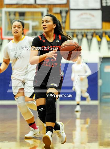 Thumbnail 2 in Clayton Valley Charter vs. Terra Nova (Lamorinda Classic) photogallery.