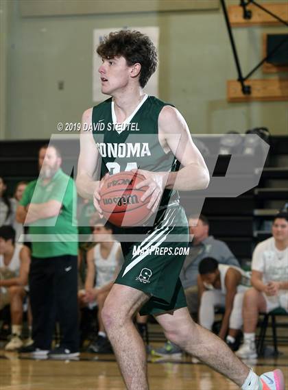 Thumbnail 2 in Sonoma Valley vs. Dixon (Ram Jam Winter Classic) photogallery.