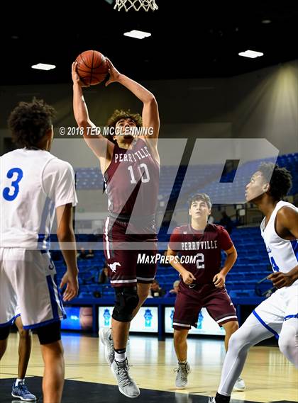 Thumbnail 2 in Perryville vs. Sylvan Hills photogallery.
