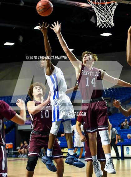 Thumbnail 2 in Perryville vs. Sylvan Hills photogallery.