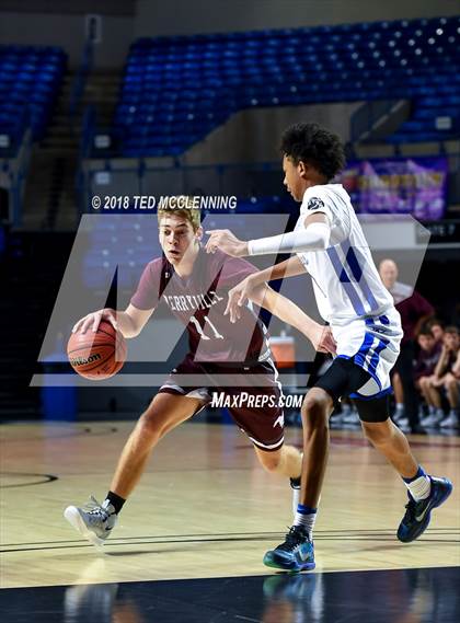 Thumbnail 2 in Perryville vs. Sylvan Hills photogallery.